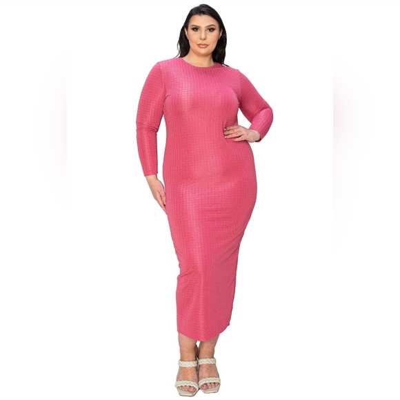 NEW NWOT LIVD Apparel Plus Size Kylo Textured Bodycon Dress Color Rose - Picture 2 of 6